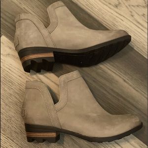 Sorel Boots size 6.5